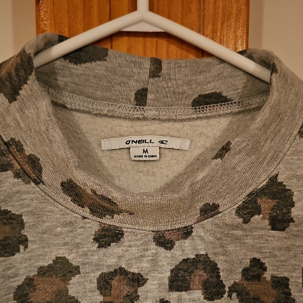 O'Neill Gray and Brown Leopard Print Crewneck Sweater - Picture 3 of 9
